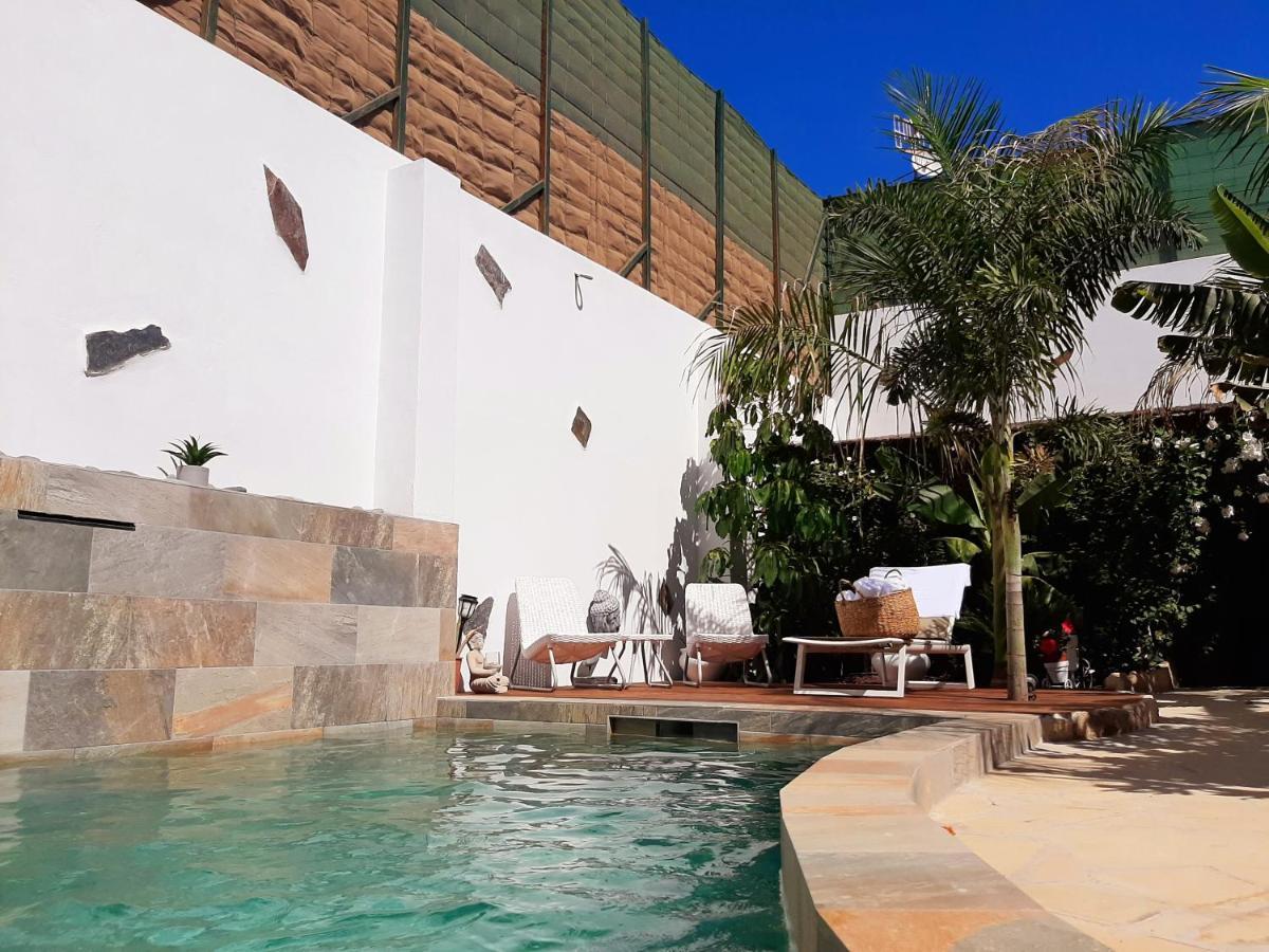 Guest house Finca La Barca *
